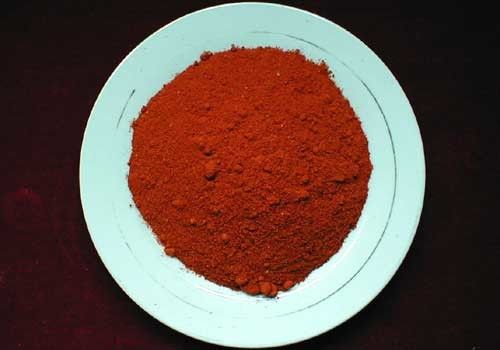 0.3% Kotoran Cabai Bubuk Panas Pedas Wewangian Cabe Cabai Bubuk 100% Murni