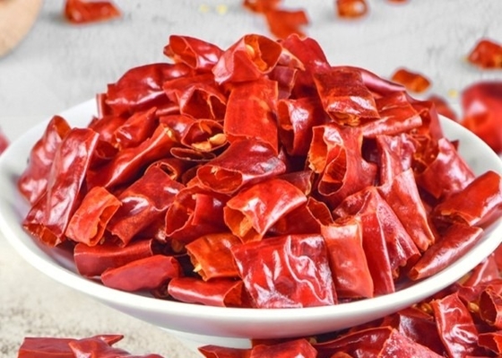 100% Pure Dried Red Chili Peppers dengan Rasa Pedas yang Kuat